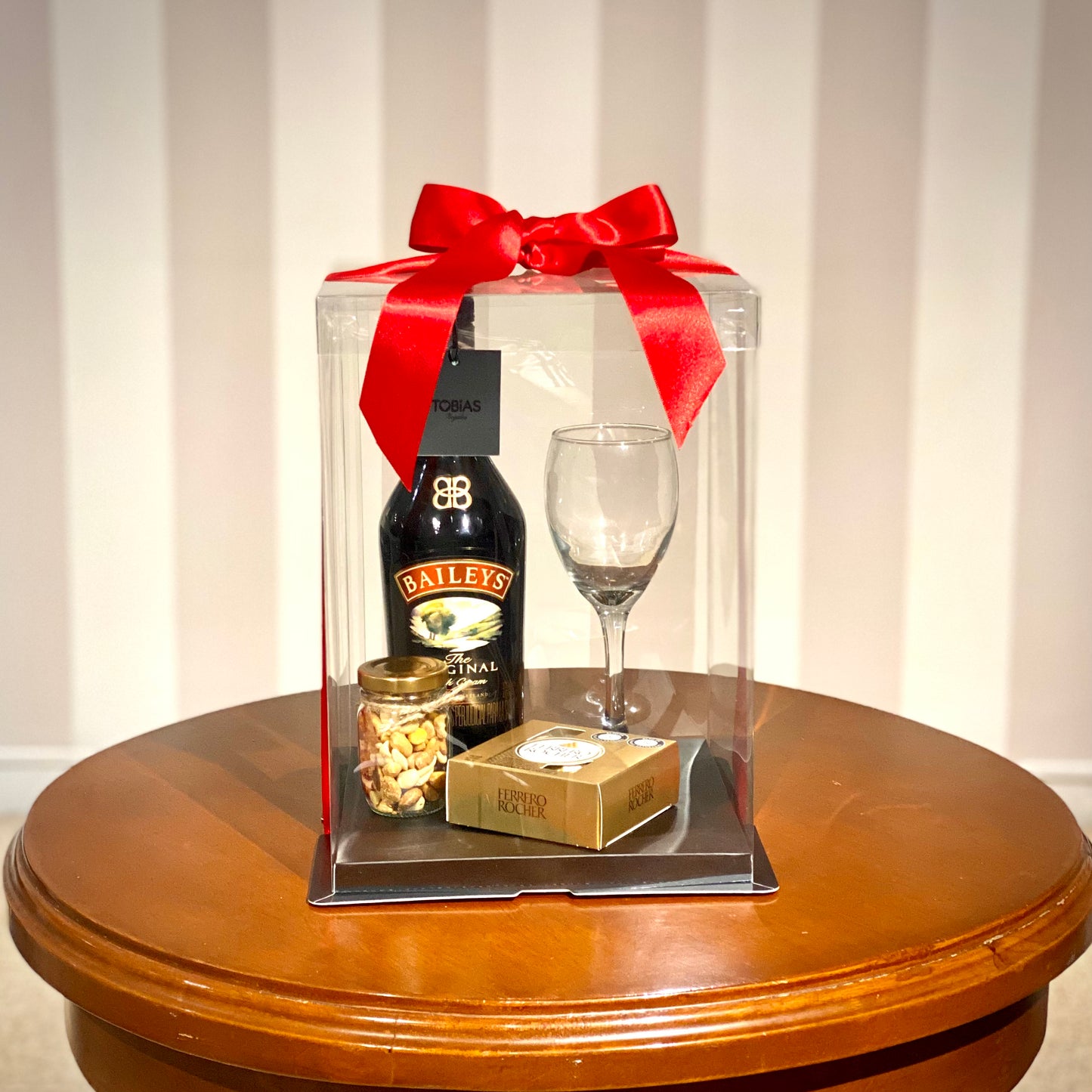 Box-D Baileys 700 ME