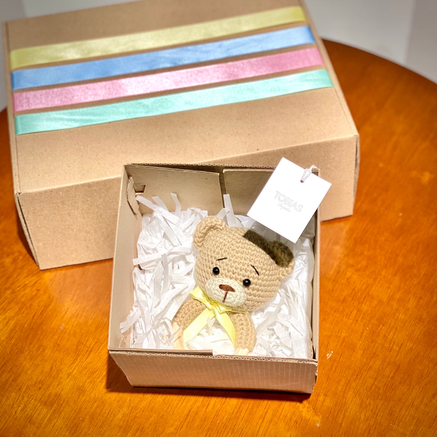 Box-E Sonajero Oso Tobias